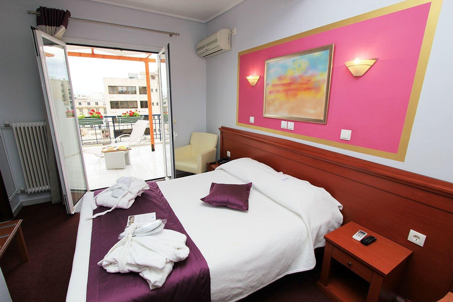 Triton Hotel Piräus